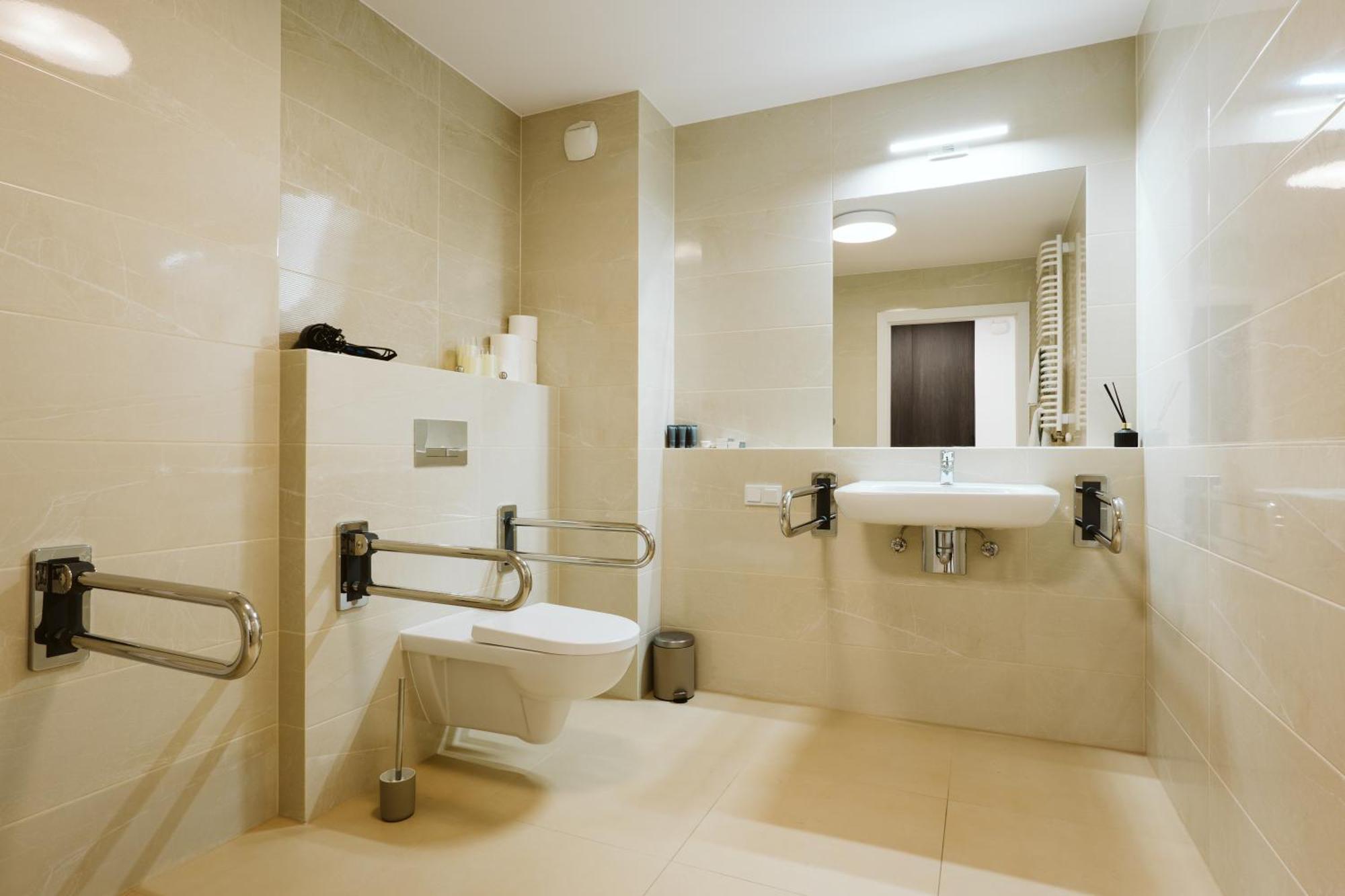 Apartmán Apartament Przy Dworcu Glownym Free Parking Vratislav Exteriér fotografie